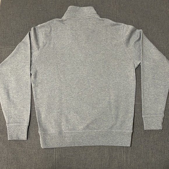 Flawless vineyard vines pullover - Picture 7 of 7